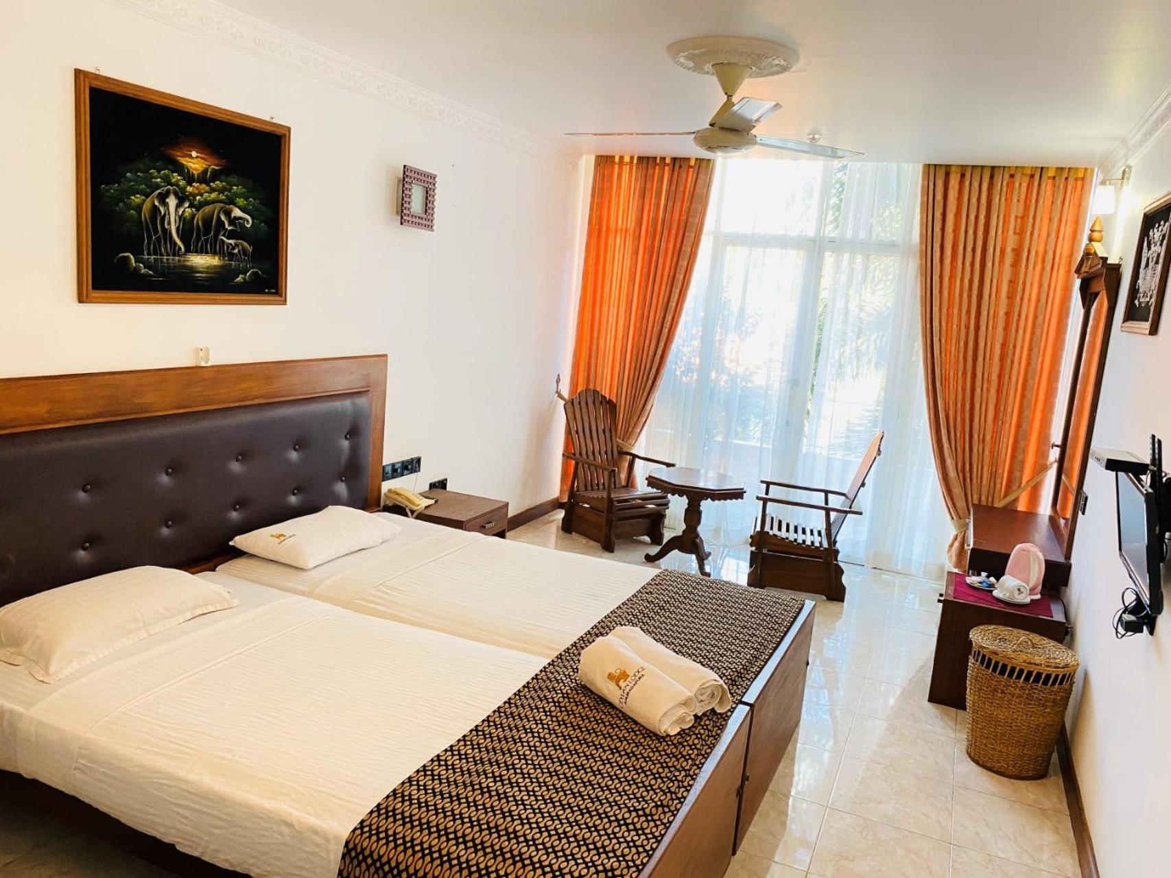 Ceylan Lodge Anuradhapura Eksteriør bilde